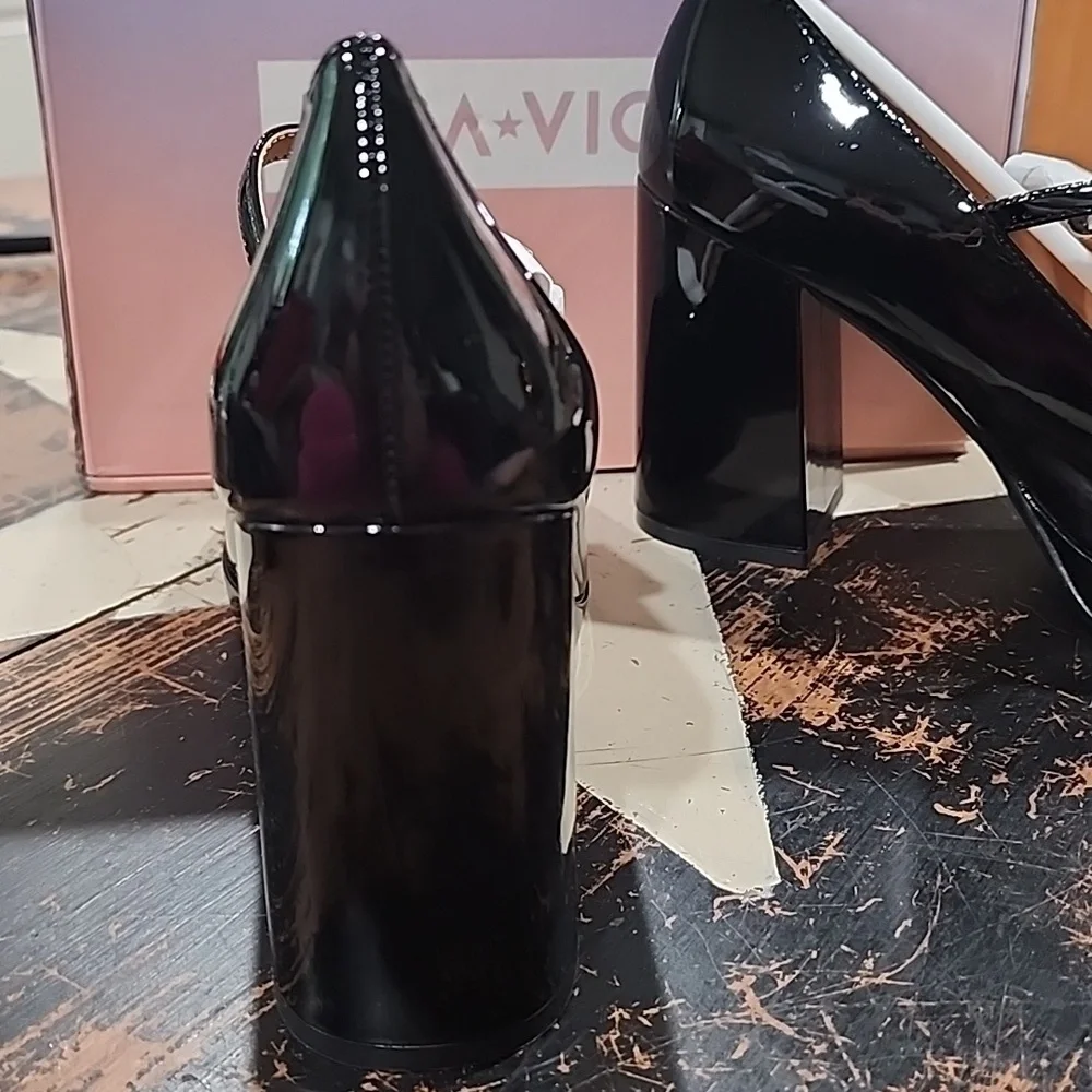 NEW! LISA VICKY Bobble Platform Pump In Black Patent New Womens 10